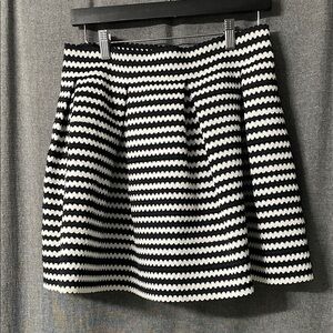 Express Black and White Patterned Mini Skirt